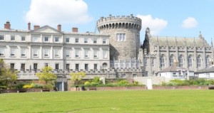 Dublin-Castle-with-big-round-Record-tower-in-Ireland-shutterstock_163740083-Medium-510x270