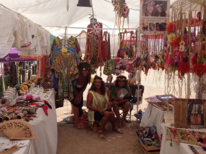 mercadillo-de-benirras-welcometoibiza2